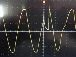 發(fā)布全新一代ZR-STS交流雙電源切換裝置（采用靜態(tài)開(kāi)關(guān)）